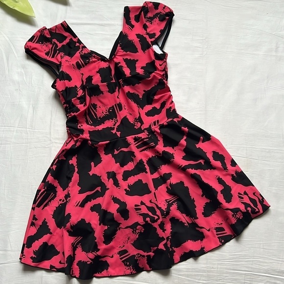 One Piece High Waist Elastic Shaping Body Floral Bathing Suit with Boyshort - Picture 7 of 9